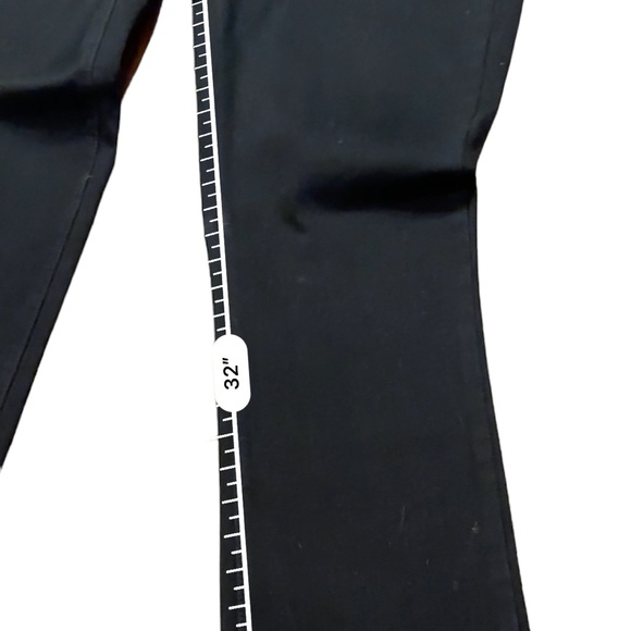 Levi’s 505 Women’s Denim Black Straight Leg Jeans Size 28 NWT - Picture 4 of 8